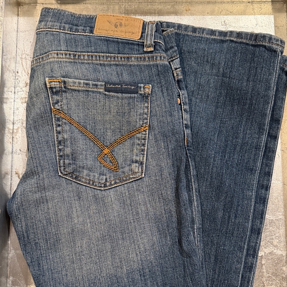 Women’s Straight Leg Jeans - Blue